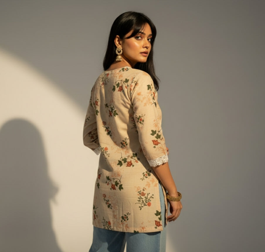 Vintage – Cream Floral Print Short Kurti with Quarter Sleeves & V-Neck Lace Detail